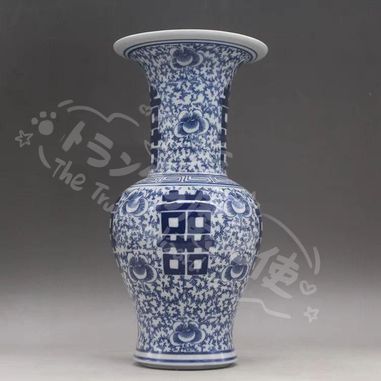 青花双喜纹花瓶 賞物観賞瓶 景徳鎮 陶磁器 装飾品 現代工芸品 美術品 置物 新年ギフト青花双喜 花瓶 賞物観賞瓶 景徳鎮 陶磁器 装飾品 現代工芸品