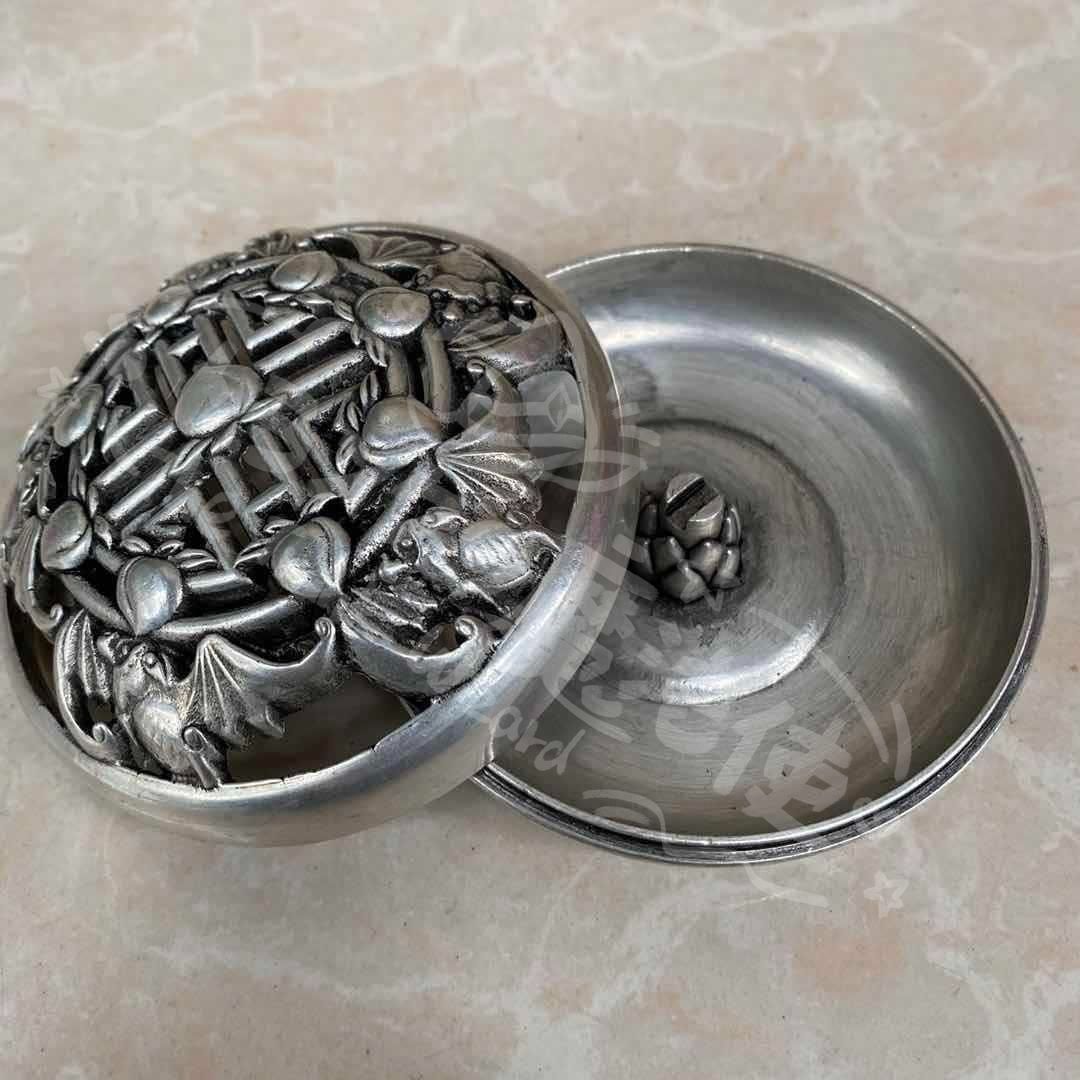 新年ギフト銅細工 透かし彫りの五福献寿薫香炉 香道具 装飾品 工芸品