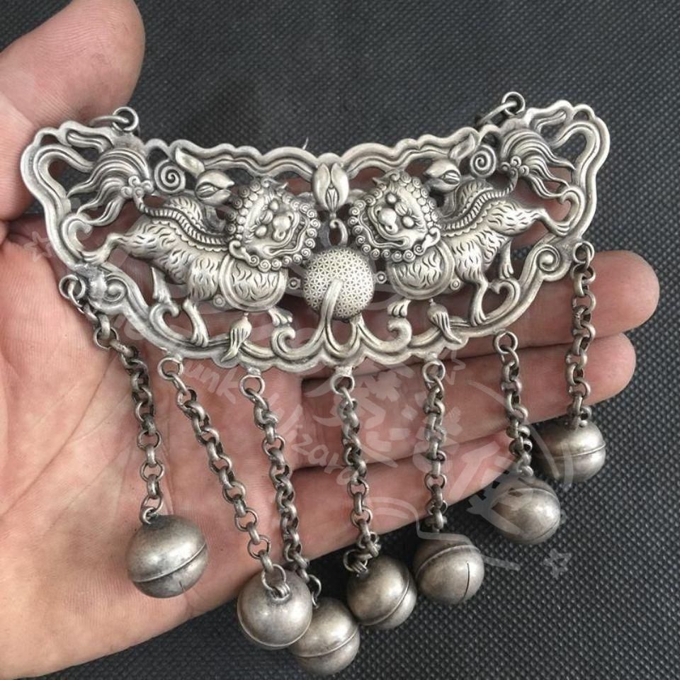 新年ギフト銅 細工 双獅子が 球を取り合う 銅錠 装飾品 置物