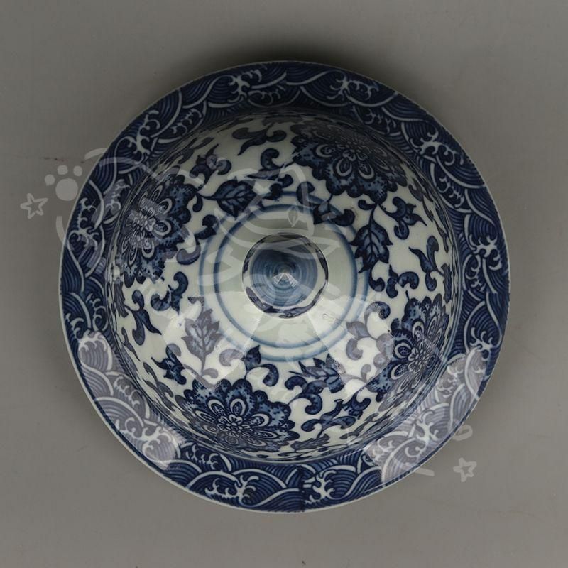 新年ギフト青花纏枝蓮紋将軍壺 景徳鎮 陶磁器 装飾品 現代 置物