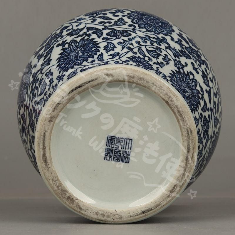 新年ギフト青花纏枝蓮紋将軍壺 景徳鎮