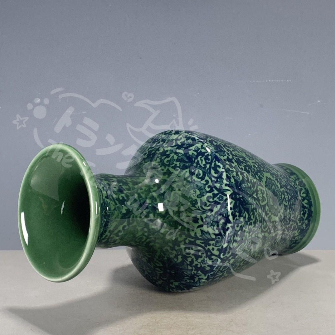 新年ギフト大清雍正 緑釉纏枝花盤口瓶 景徳鎮 陶磁器 装飾品 現代工芸