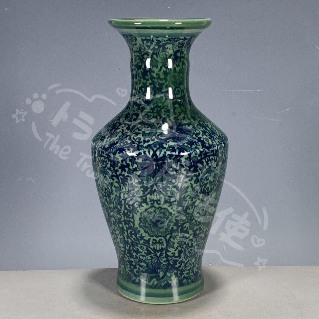 景德鎮清時代雍正陶芸花瓶 新年ギフト大清雍正 緑釉纏枝花盤口瓶 景徳鎮 陶磁器 装飾品 現代工芸