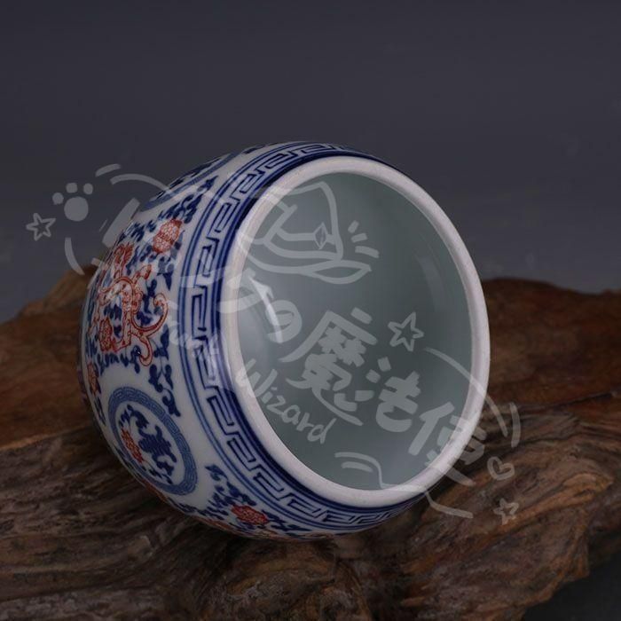 新年ギフト大清康熙青花釉里紅草竜紋蓋缶 茶葉缶 景徳鎮 陶磁器 装飾品