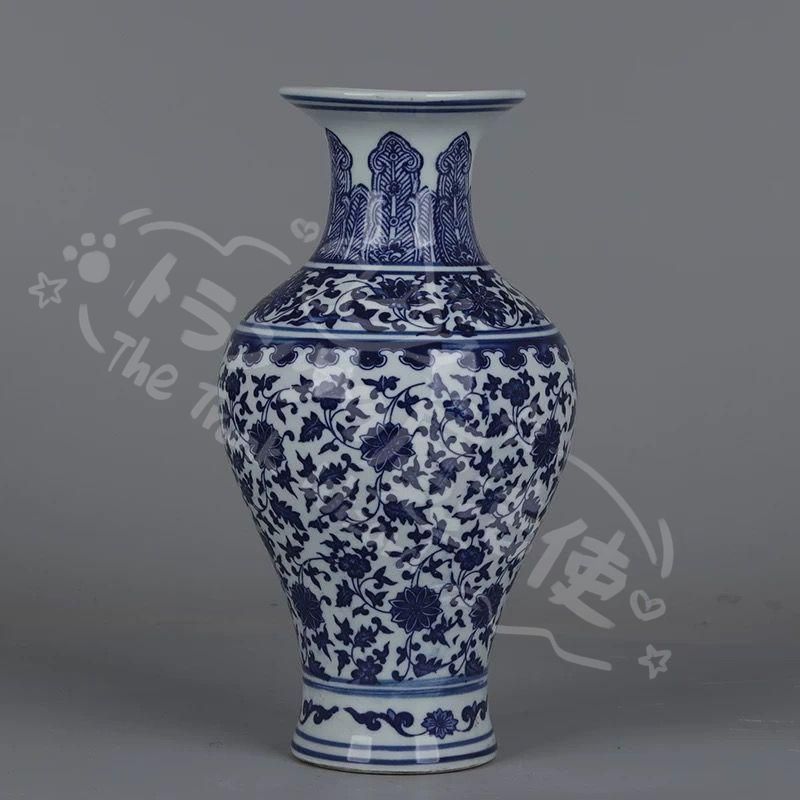 新年ギフト枝蓮紋瓶 陶磁器 装飾品 花瓶 花器 置物 陶芸 賞物観賞瓶