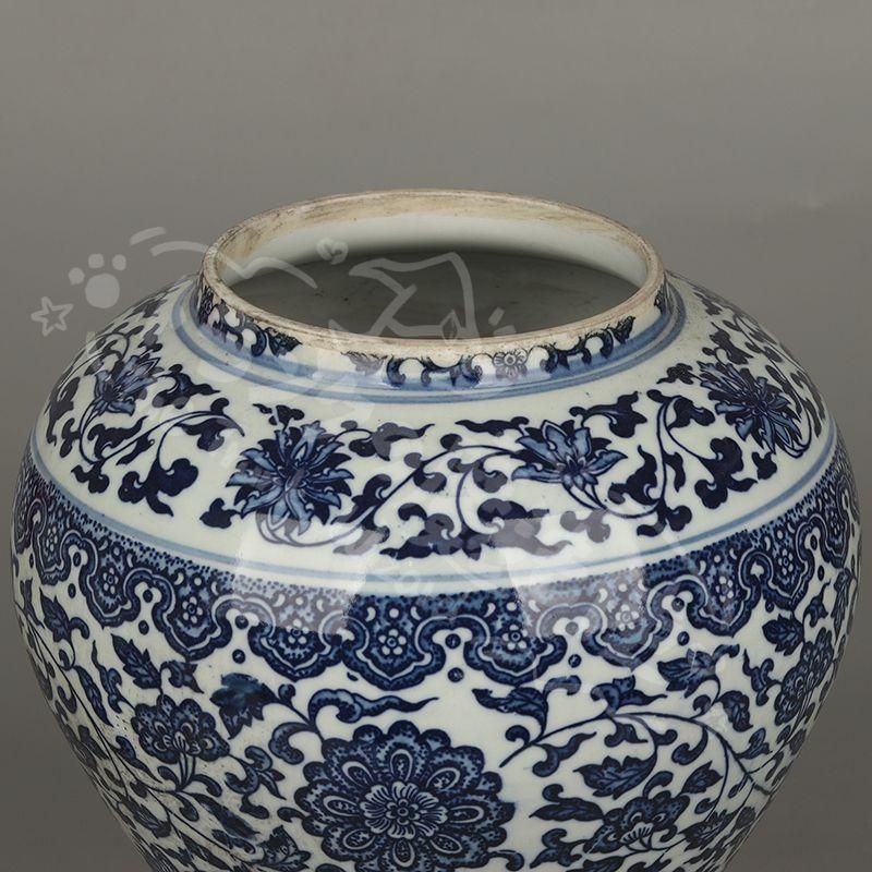  新年ギフト青花纏枝蓮紋将軍壺 景徳鎮 陶磁器 装飾品 現代 置物 陶芸 工芸品