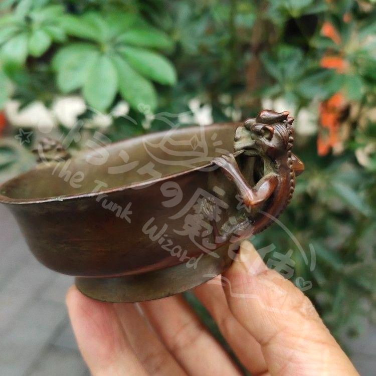 銅製 双龍耳灰皿 筆洗 書道具 文房具 工芸品 装飾品 新年ギフト双龍耳香炉 筆舐 銅器 書道具 文房具 工芸品 美術品 置物