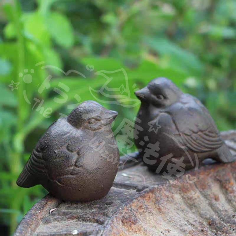 新年ギフト鉄製の小鳥の置物お茶の台庭のガーデンバルコニーテーブルの飾り窓の装飾