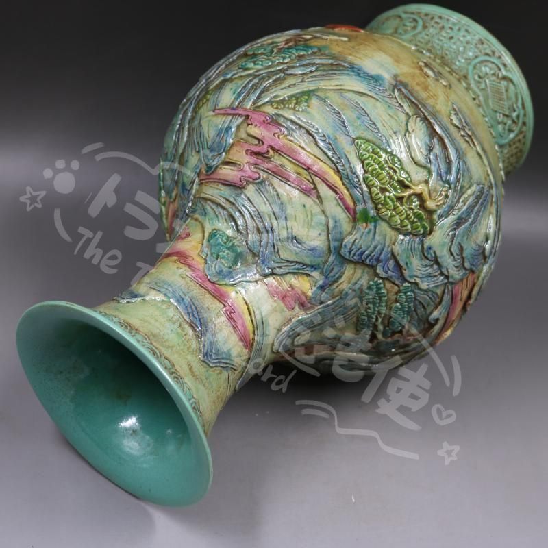 新年ギフト清乾隆粉彩浮彫刻山水魚尾瓶 景徳鎮 陶磁器 装飾品 工芸品