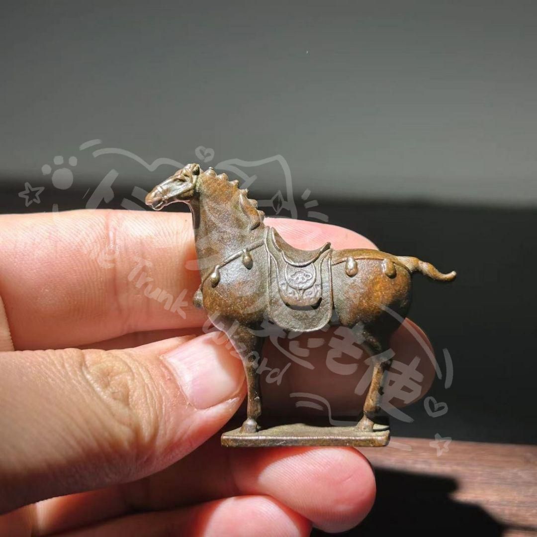 唐馬 銅製 置物 新年ギフト銅製 唐馬 茶台茶寵 卓面 置物 装飾品 工芸品 置物