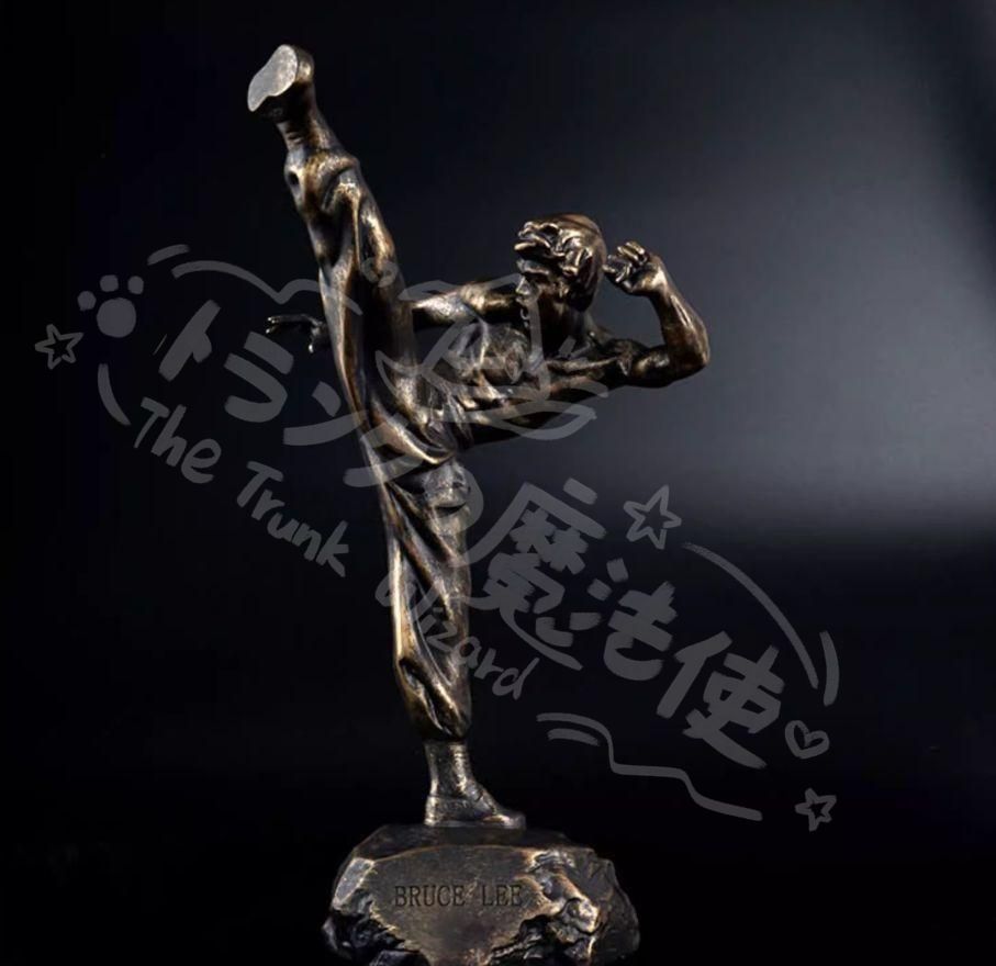 新年ギフトBruceLee ブルース リーの置物