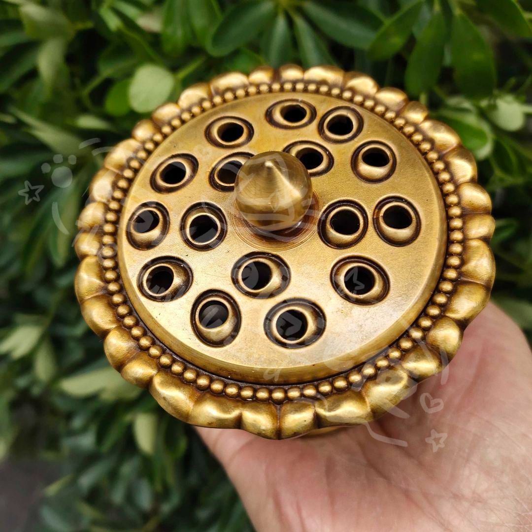  新年ギフト銅 細工 茶道具 香道具 宝蓮灯の薫製香炉 置物 金属工芸 工芸品