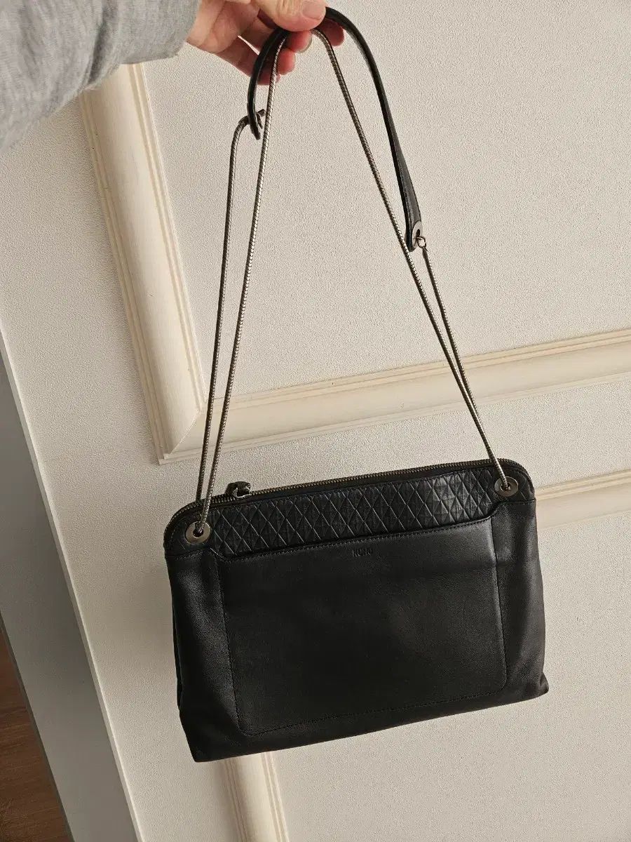 KUHO クロス ショルダーバッグ