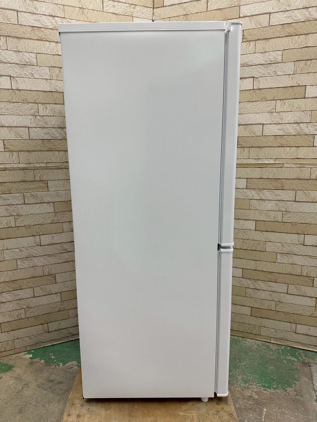 【高年式】大阪送料無料★3か月保障★2024年★YFR-F140★IR-1029 高年式】大阪送料無料☆3か月保障付き☆冷蔵庫☆山善☆2ドア☆2024年