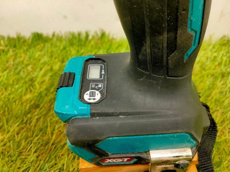  マキタ makita 充電式ドライバドリル 40 Vmax バッテリ 充電器 ケース別売 DF 001 GZ モータ異音も軸ブレもなし 電動ドライバードリル ドリル ドライバー レンチ