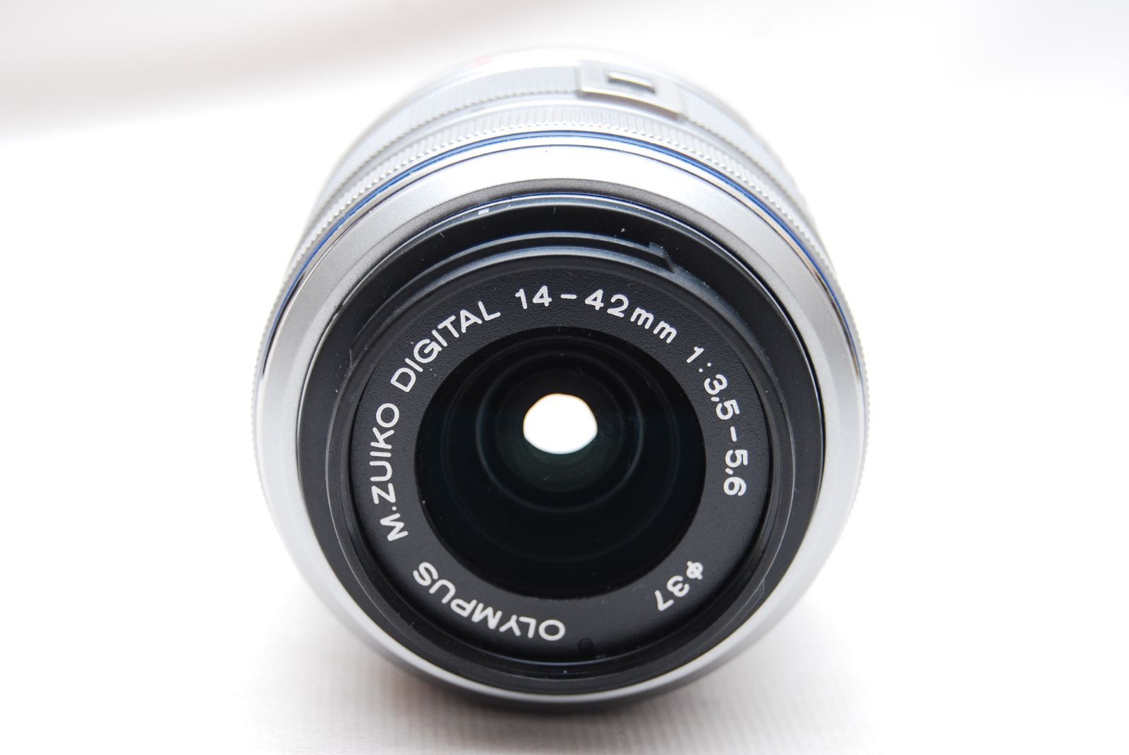 ☆美品 OLYMPUS 標準ズームレンズ M.ZUIKO DIGITAL 14-42mm F3.5-5.6 