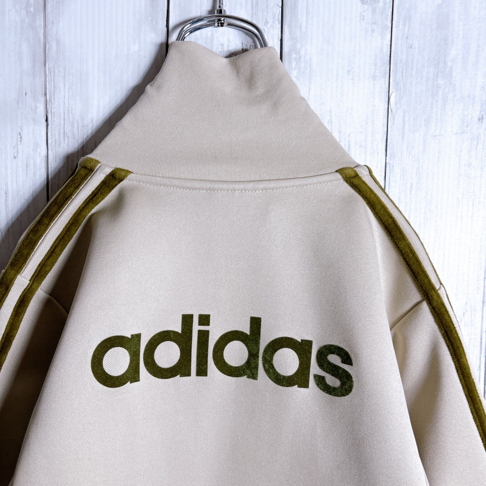 国内正規品】adidas originals あいみょん 在原みゆ紀 ベージュ スリー