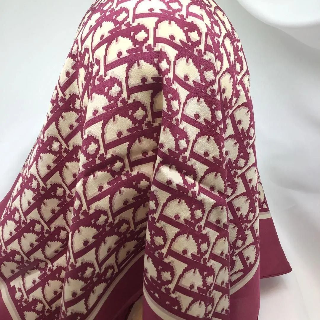 クリスチャンディオール Christian Dior トロッター シルクスカーフ