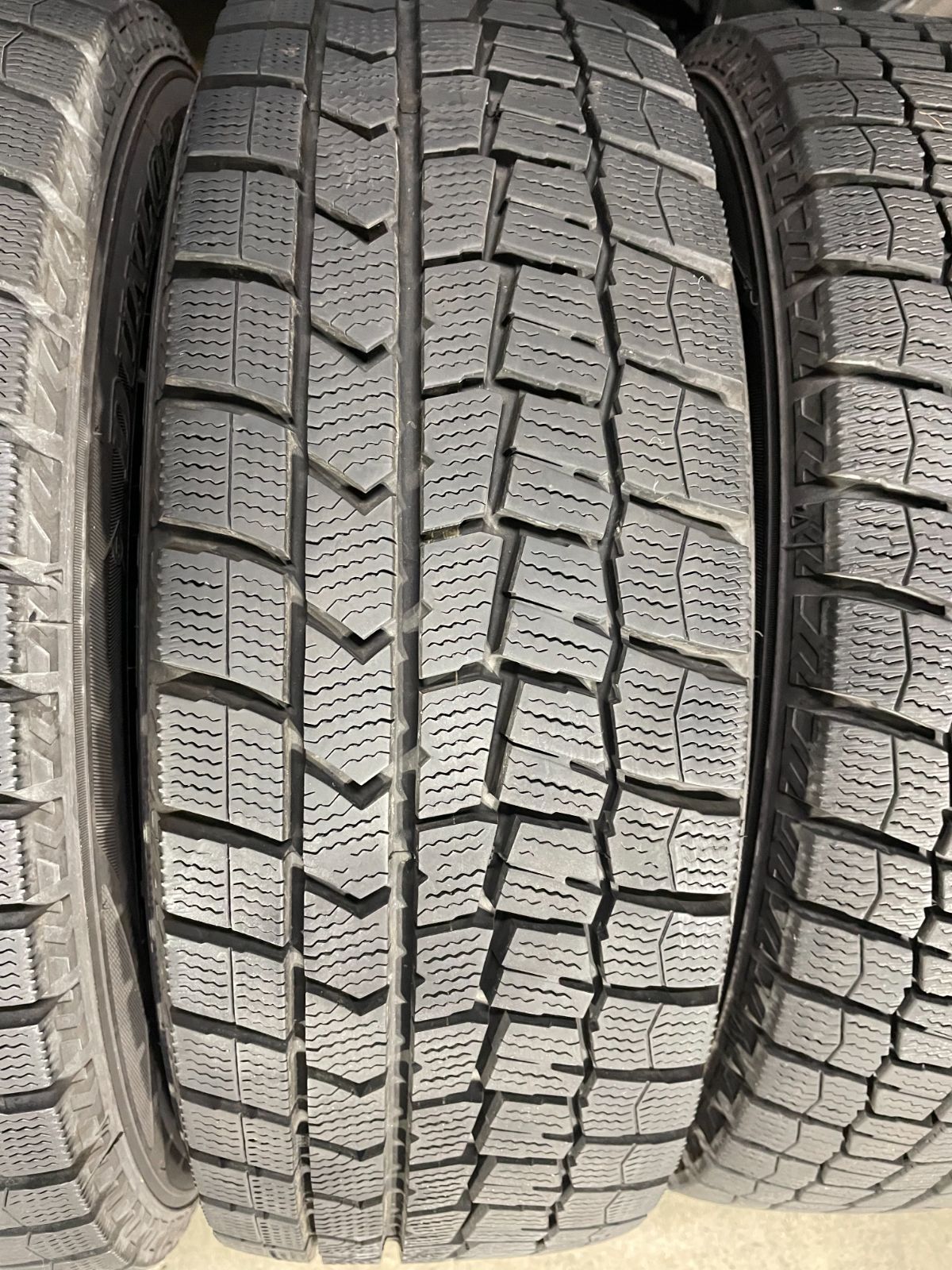 ルノートゥインゴ タイヤホイールセット 15インチ スタッドレスタイヤ