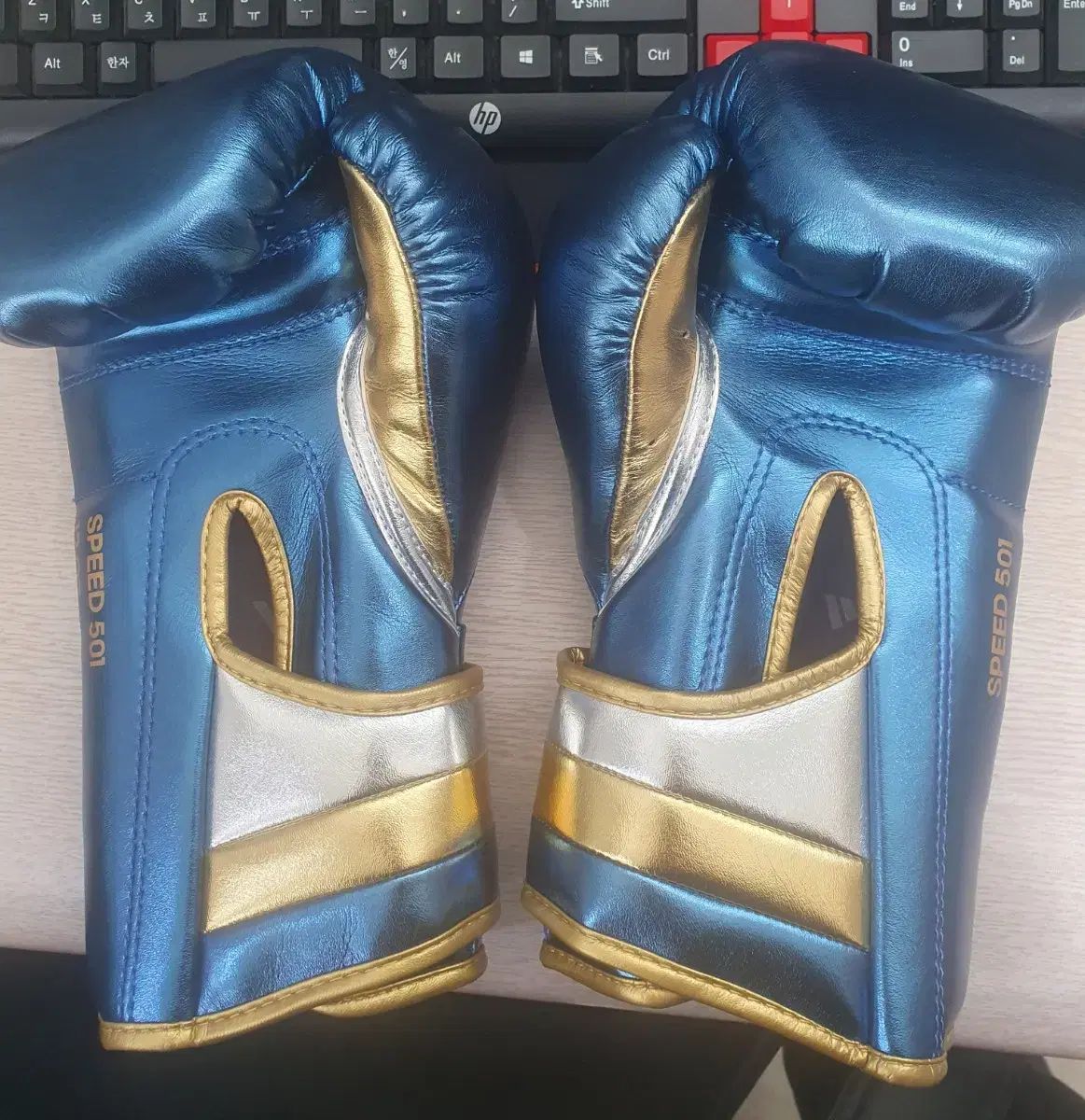 アディダス ボクシング グローブ 12オンス