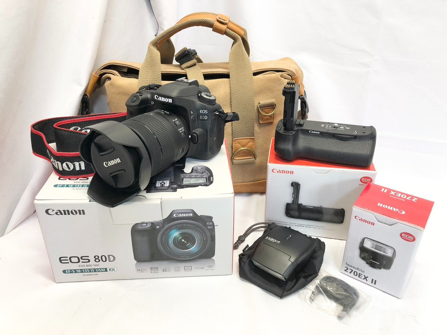 特価】Canon EOS 80D デジタル一眼レフ レンズキット バッテリー