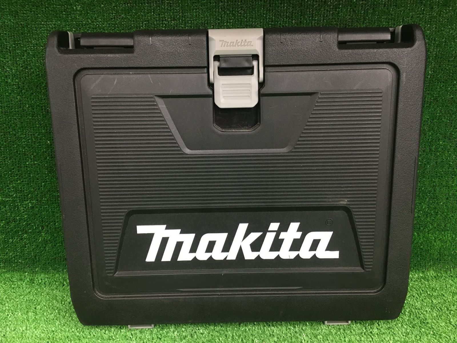 v充電式インパクトドライバ ブラック