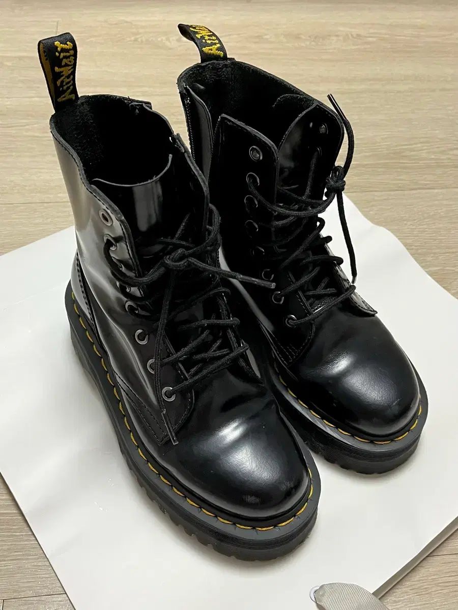 DR. MARTENS ドクターマーチン ジェイドン 230