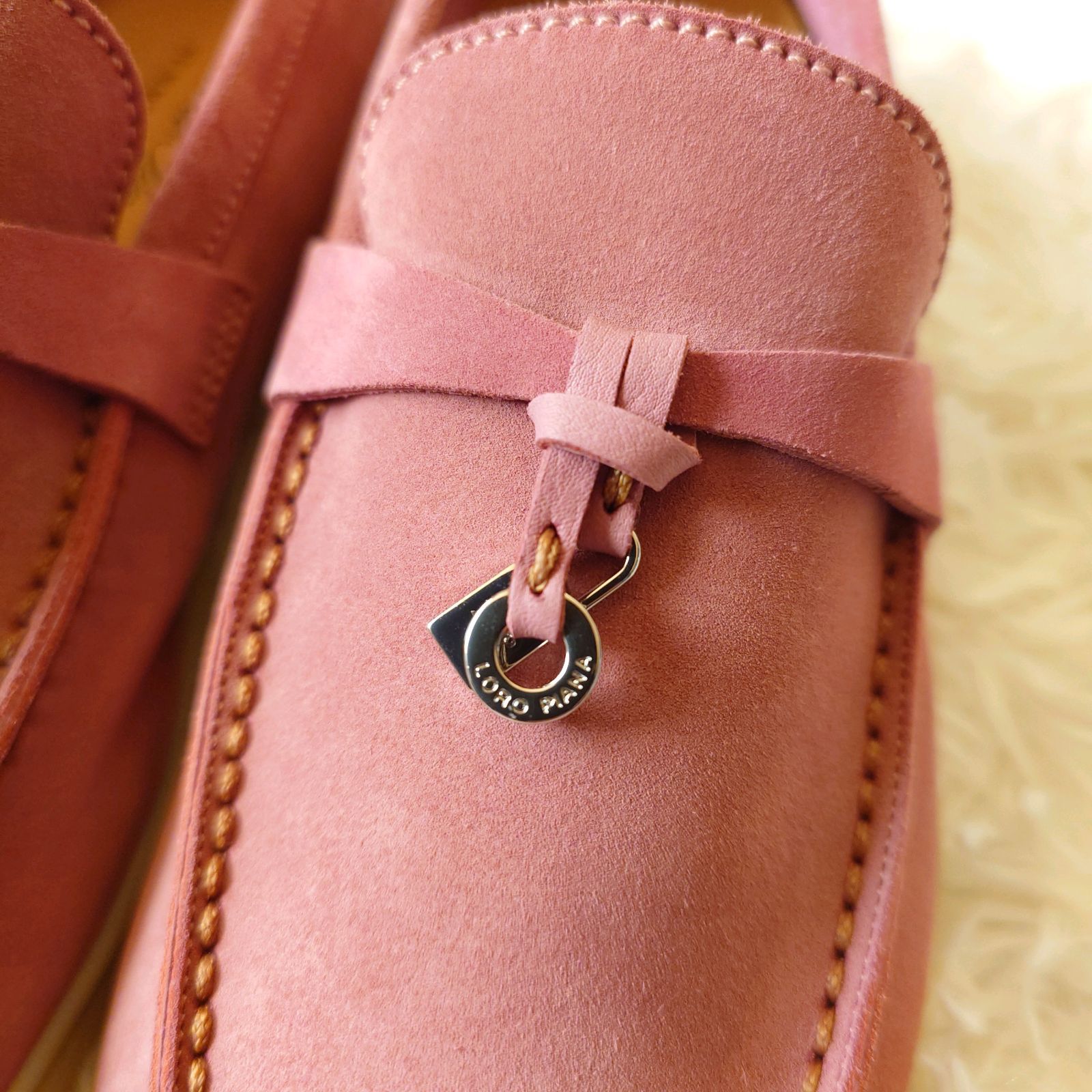 チャーム スリッポン