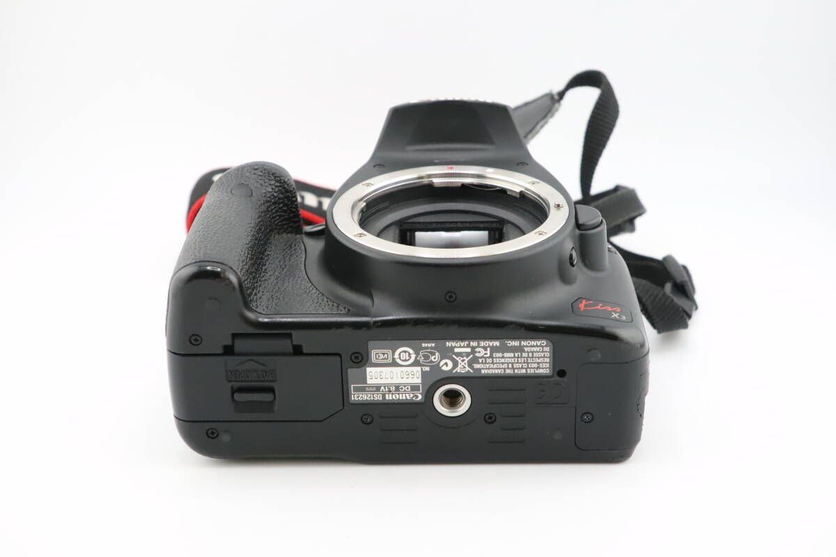 ☆良品☆キヤノン CANON EOS Kiss X3 + EF-S 18-55mm F3.5-5.6