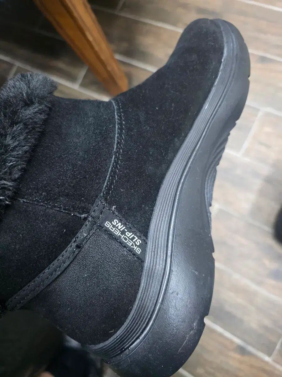 スケッチャーズ ゴーウォーク アーチフィット 2.0 レディース ブーツ ブラック