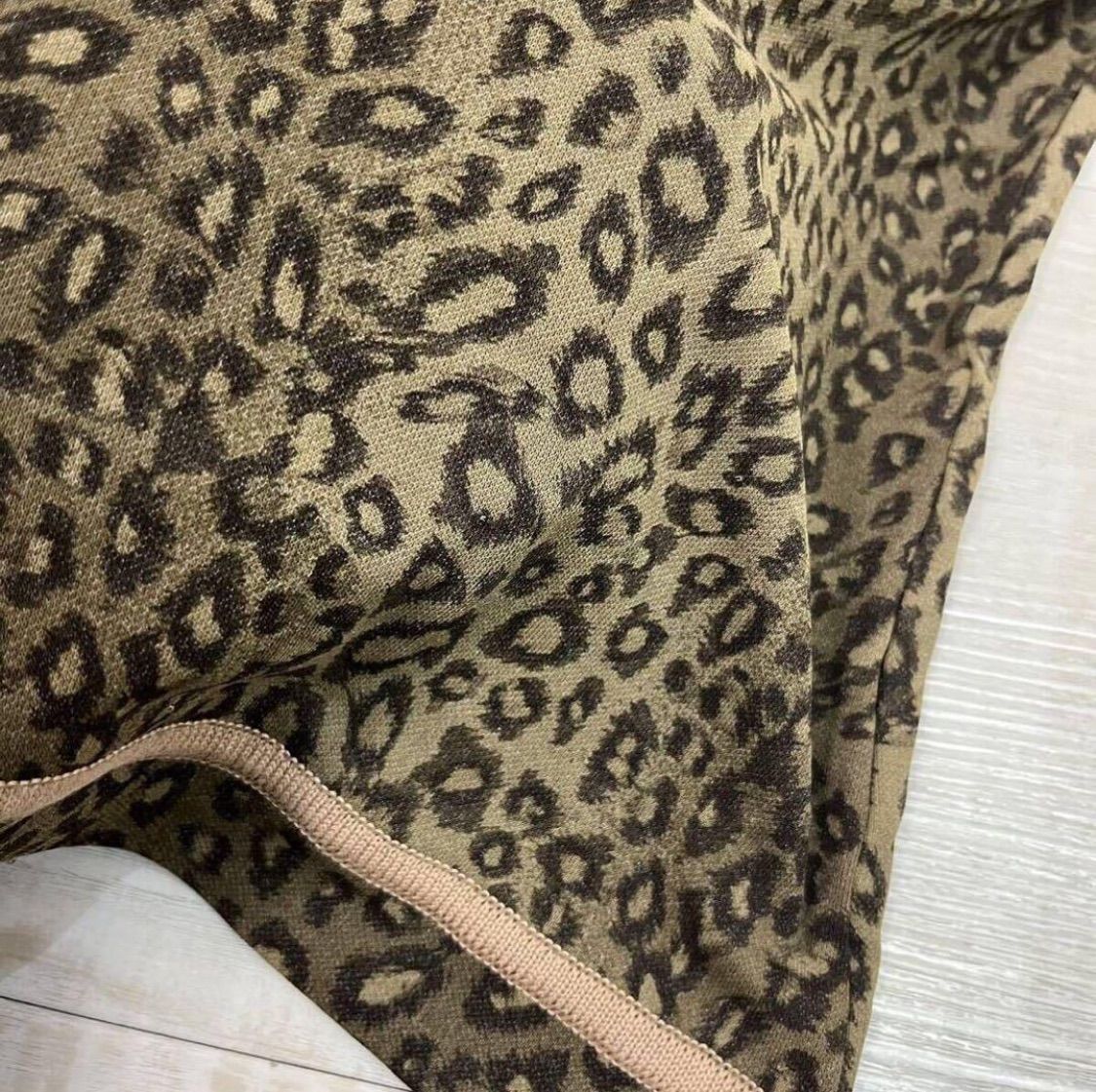 GK ITALIYA 伊太利屋 アニマル レオパード カットソー サイズ 9 号 総