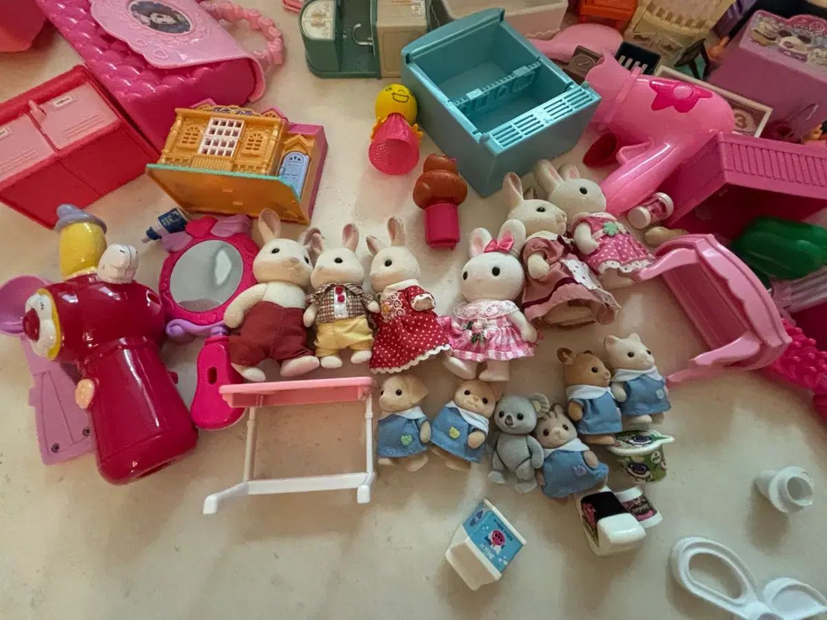 シルバニアファミリー ぬいぐるみ ミニチュア家具小物まとめ