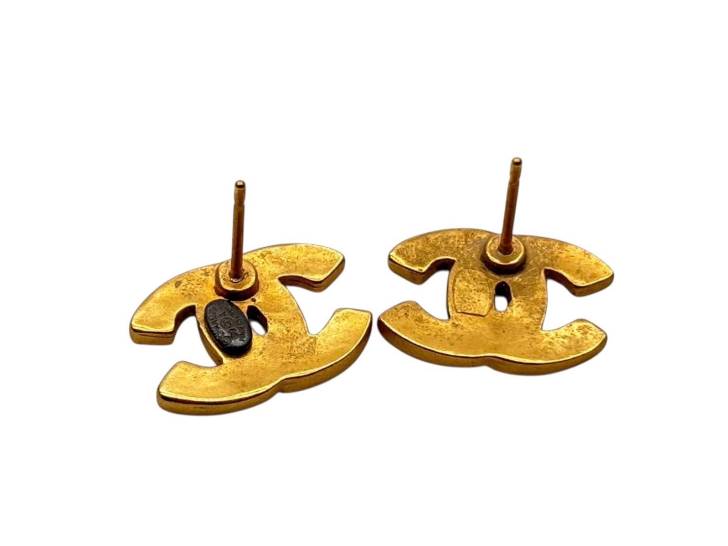 CHANEL シャネル ココマーク ピアス 重量約4.0g 99A刻印 マット