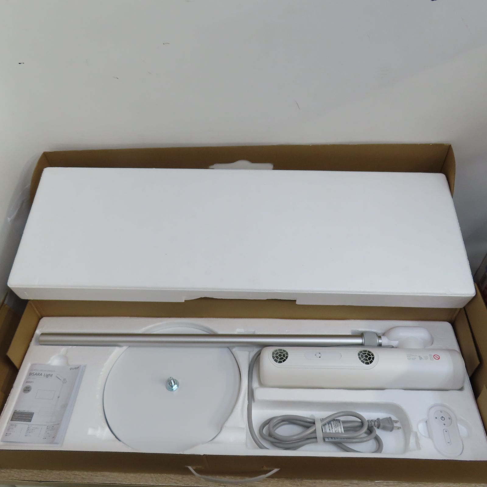 quad クワッズ BISARA Light ハンズフリー スタンド ヘアドライヤー BSR 001 ホワイト 製 動作品 QUADS