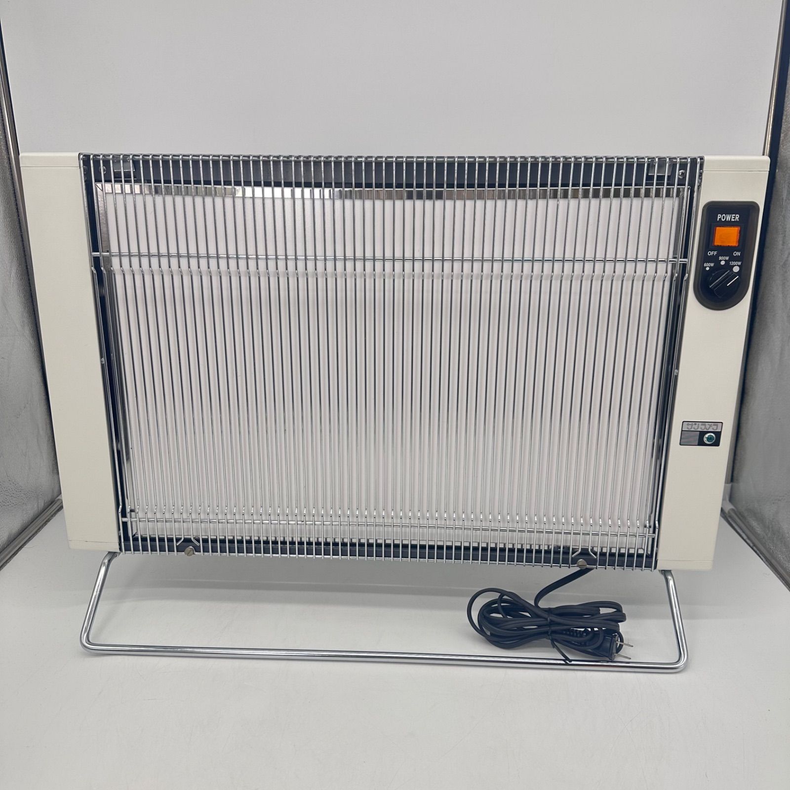 良品 サンラメラ 1200W型 遠赤外線パネルヒーター ニューセラミック 