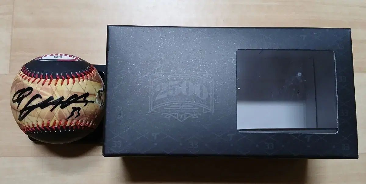 パク ヨンテク 2500安打 記念球 サイン入りボール