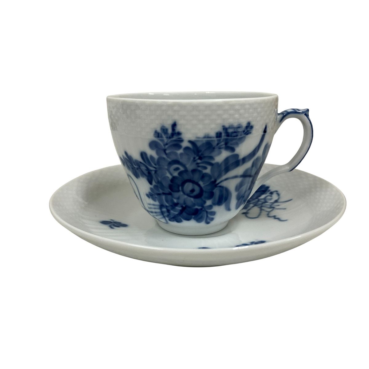 ロイヤルコペンハーゲンカップ7✕9センチ。 ROYAL COPENHAGEN 357 072 073 ティーカップ 食器 お皿 ロイヤル