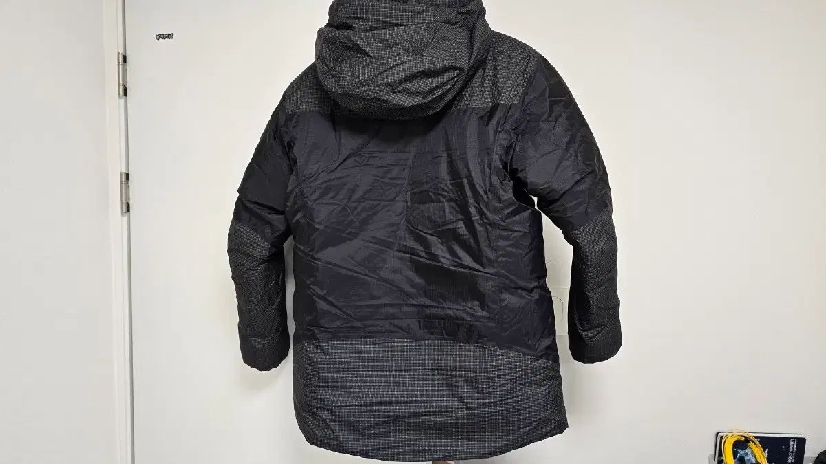 ARC TERYX アークテリクス アルファ パーカ ブラック ウィメンズ Sサイズ ホームページ