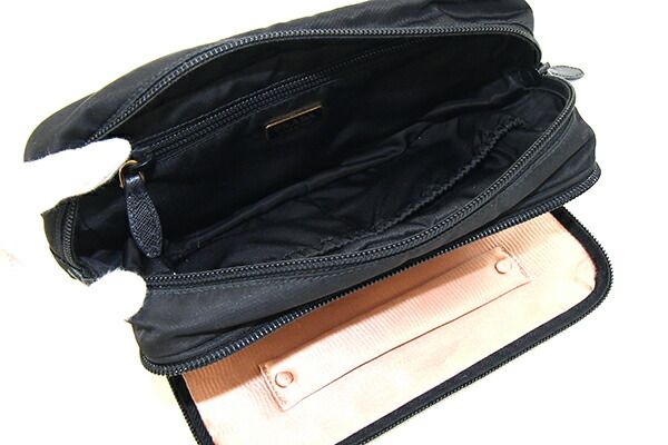 プラダ ポーチ ブラック ゴールド金具 ナイロン レザー - メルカリ