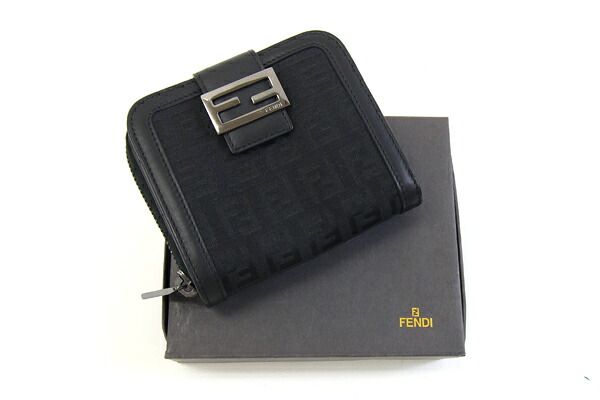 ⭐️未使用品⭐️　FENDI　ズッキーノ　8M0188　二つ折り財布　金金具 FENDI（フェンディ） 新古品 ズッキーノ Wホック財布 二つ折り財布