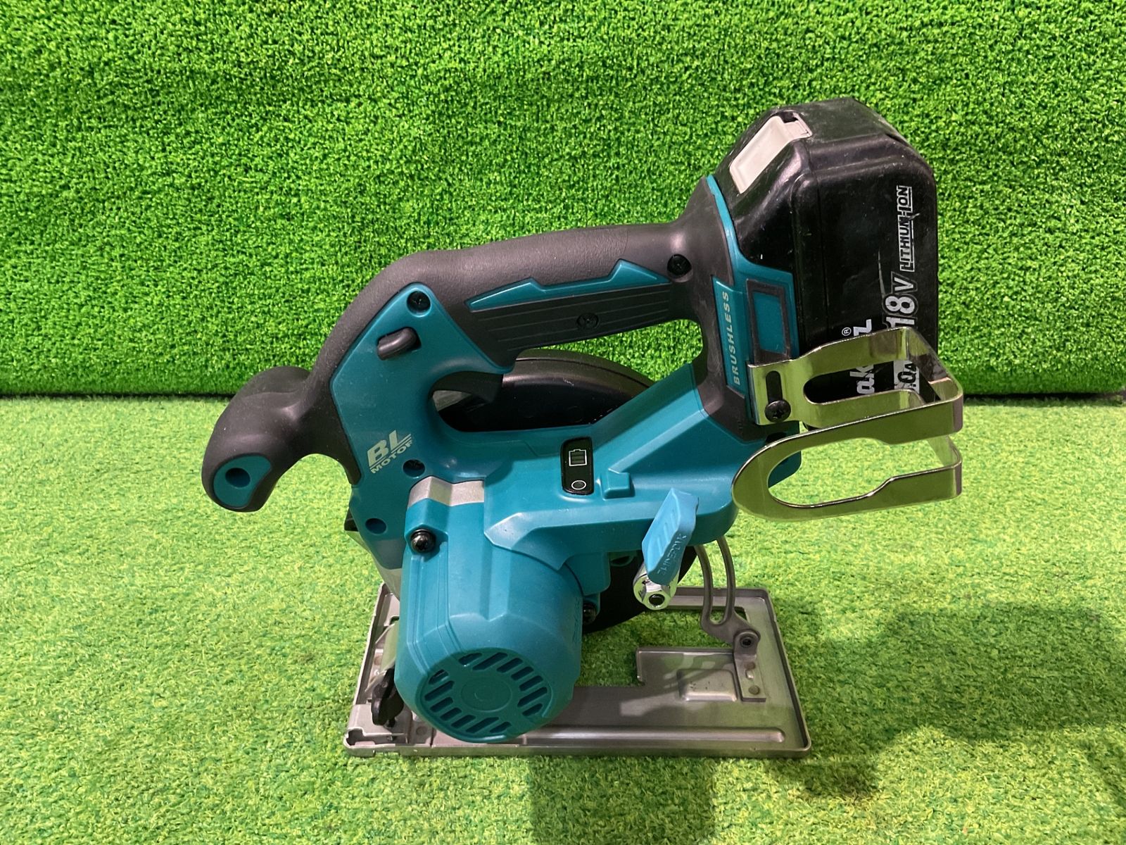  マキタ CS 551 D 150 mm充電式チップソーカッタ バッテリ 付 バッテリ充電回数 105回 過放電5％ シ-50 その他 切断工具 切断機