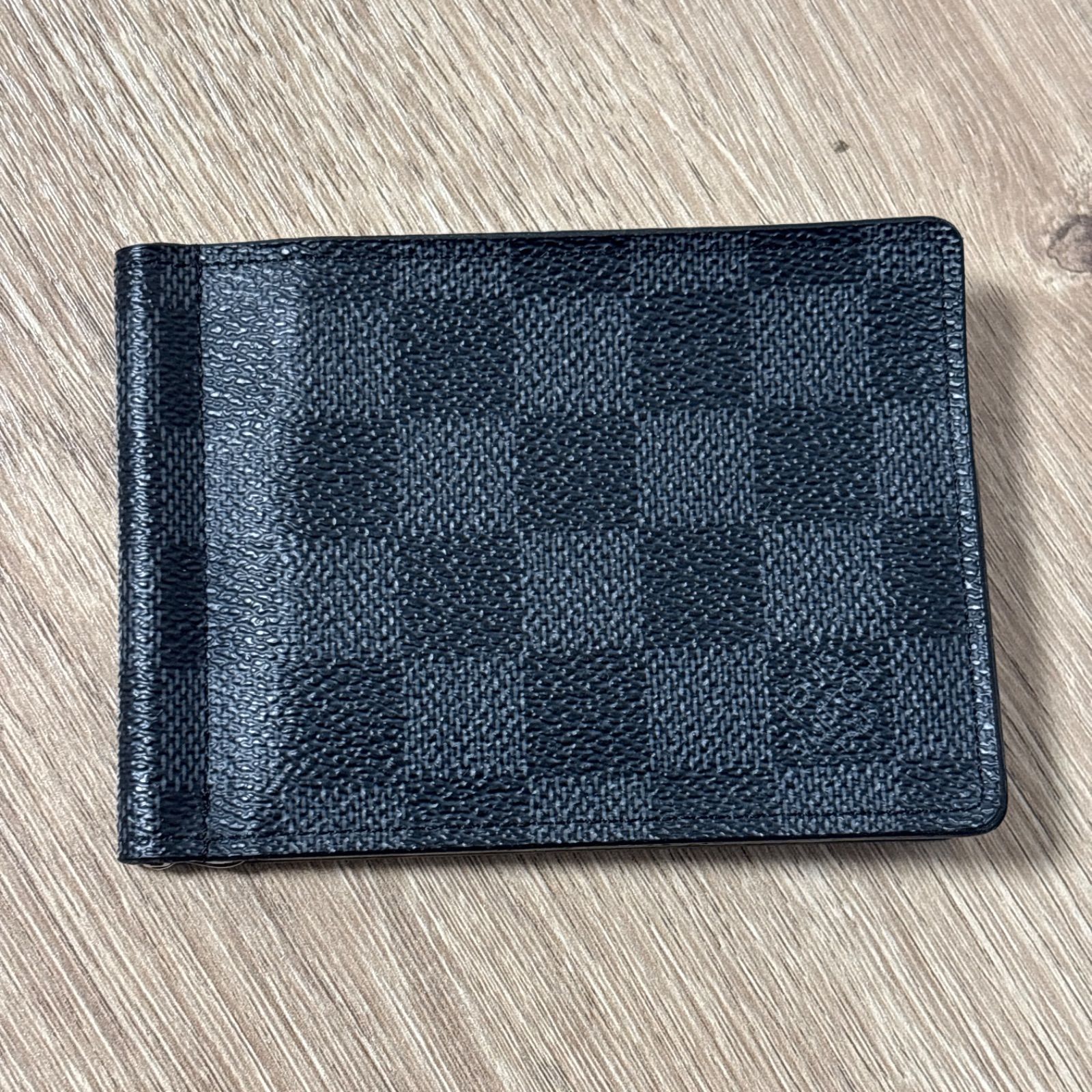 LOUIS VUITTON ルイヴィトン ダミエ グラフィット マネークリップ 二