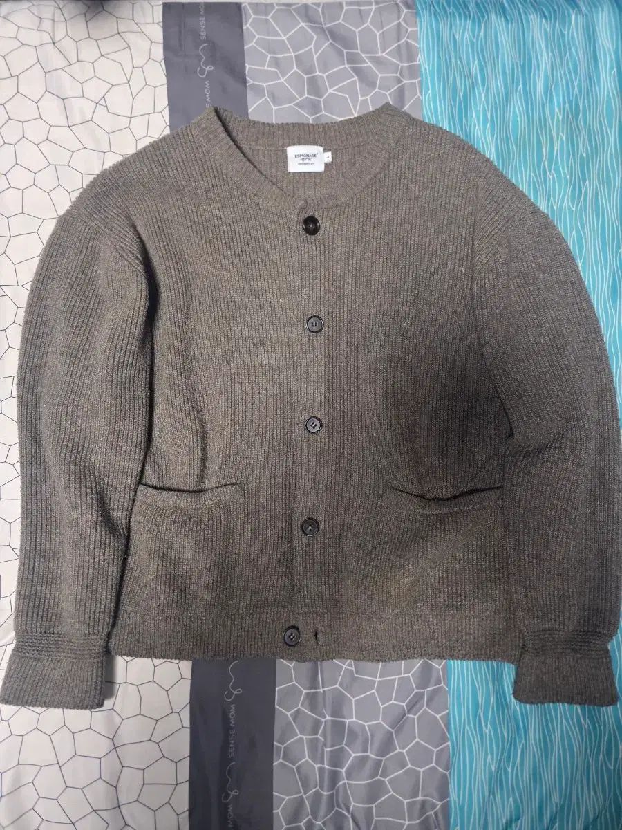 ダイヤモンド原石 ミール鉱山産 ロシア サハ共和国 1.40ct 外国産鉱物標本