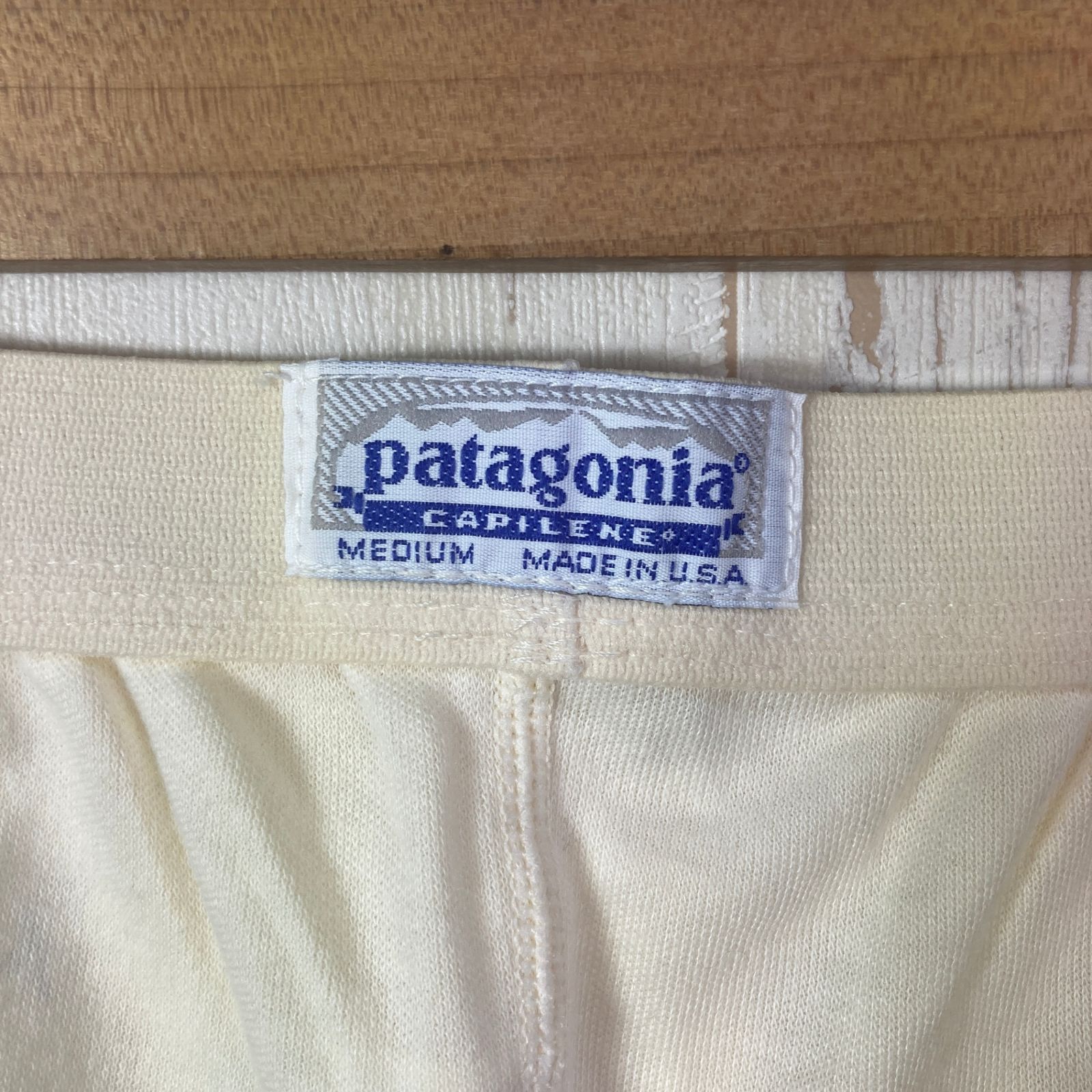  Men s M アイボリー系 1993 Patagonia パタゴニア キャプリーン ミッドウェイト クルーネック ボトムス Capilene Midweight Crew Neck Bottoms Natural ナチ その他 登山ウェア アウトドアウェア