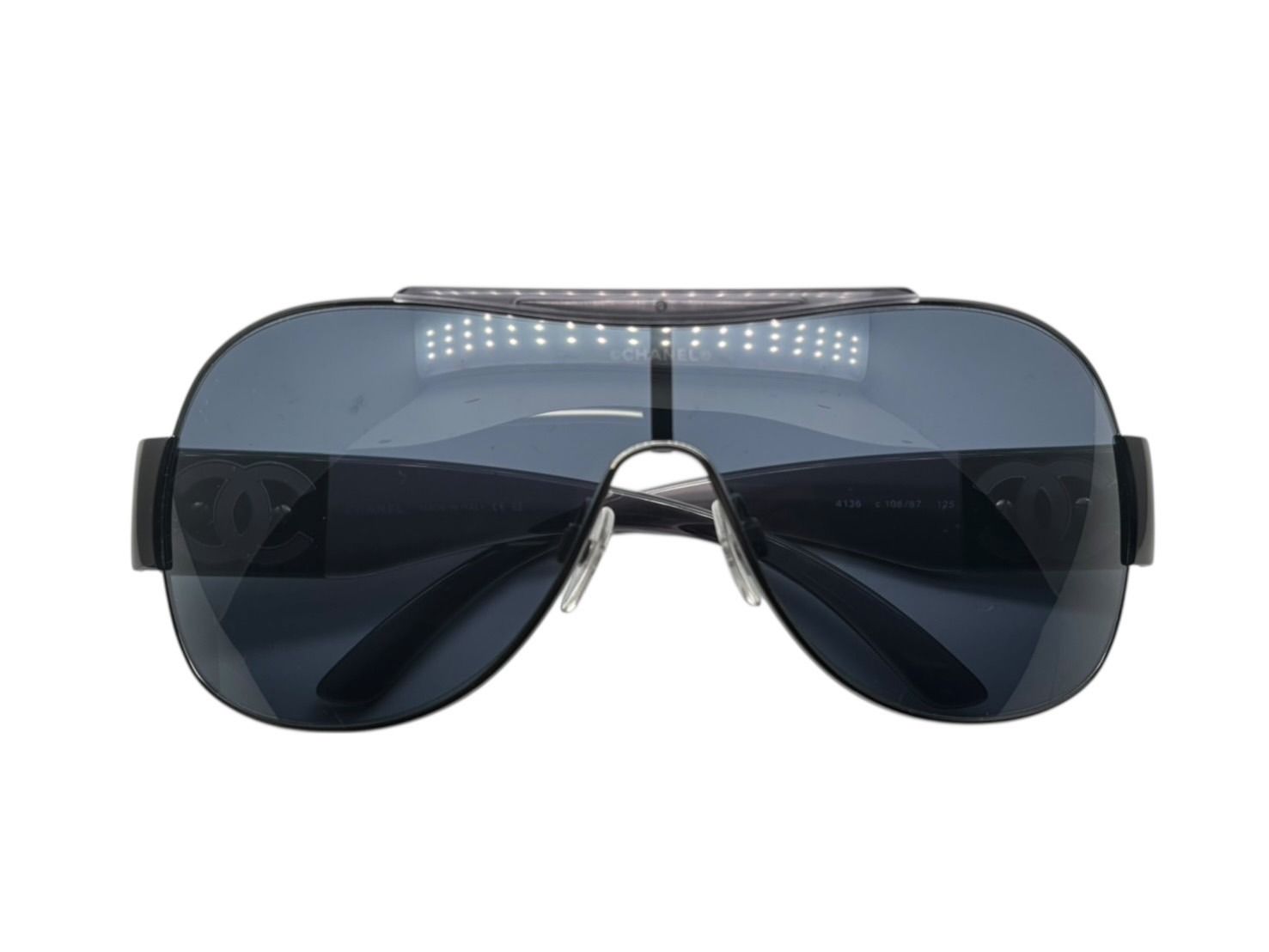 CHANEL シャネル シールド サングラス アイウェア 4136 c 108 87 サイズ125 ココマーク グレー 4 b 009806