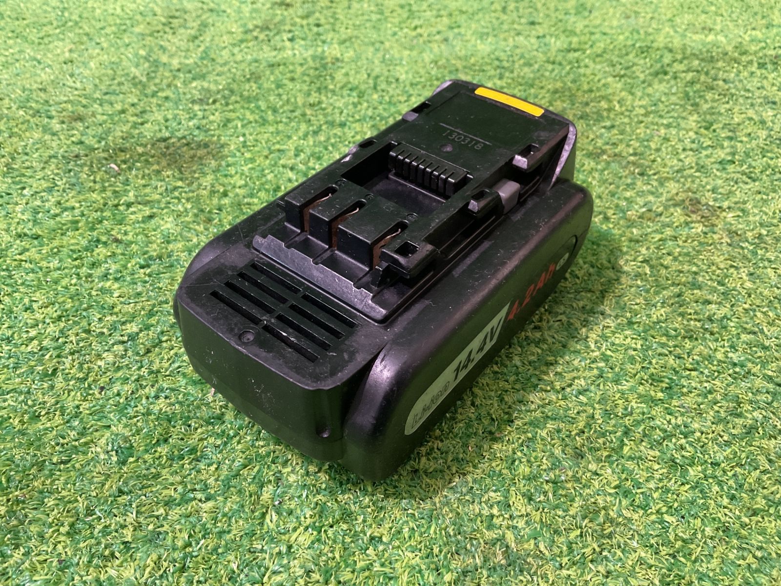 充電全ネジカッタ バッテリ