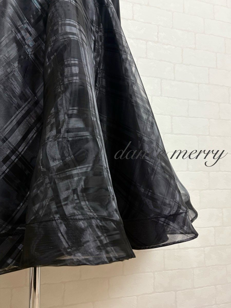 新品　社交ダンス　ツーピース　ワルツ　黒　セットアップ　パーティ　2839 新品 社交ダンス 紺 紫 ツーピース セットアップ パーティ ワルツ 6917