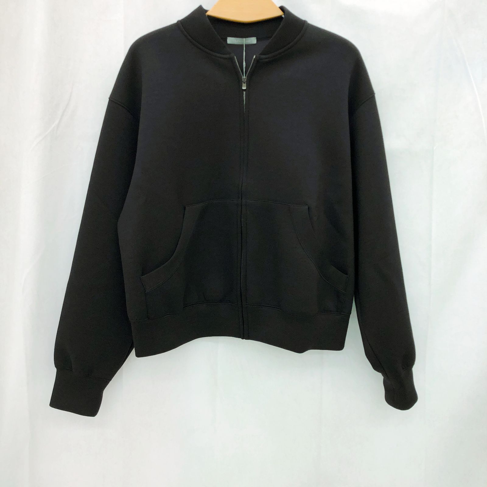 美品セオリーリュクス theory luxe　ジップアップ ブルゾン 38黒 Theory luxe セオリーリュクス ジップアップブルゾン ストレッチ