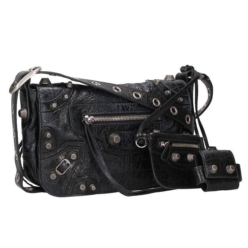 バレンシアガ LE CAGOLE XS 719082 ルカゴールレザースタッズフラップショルダーバッグ メンズ