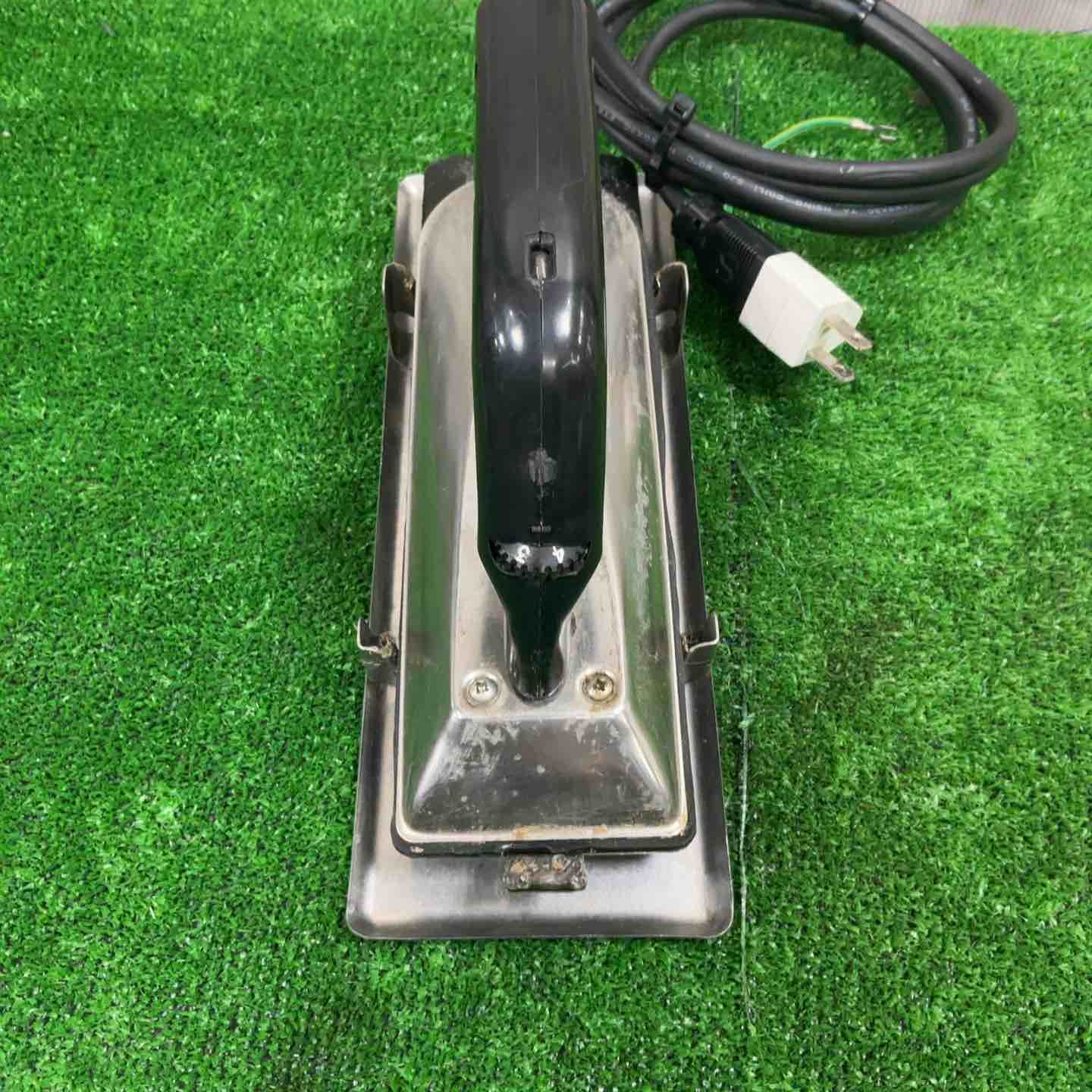 ROBERTS ロバーツ